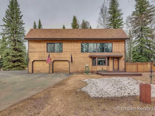 3692 Arapaho Dr, North Pole, AK 99705