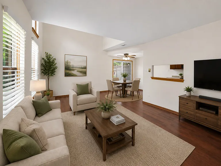 16140 Creekmont Ct — Photo 2
