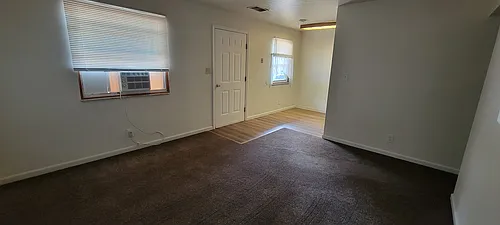 1503 Hobart Ave #6 Photo 1