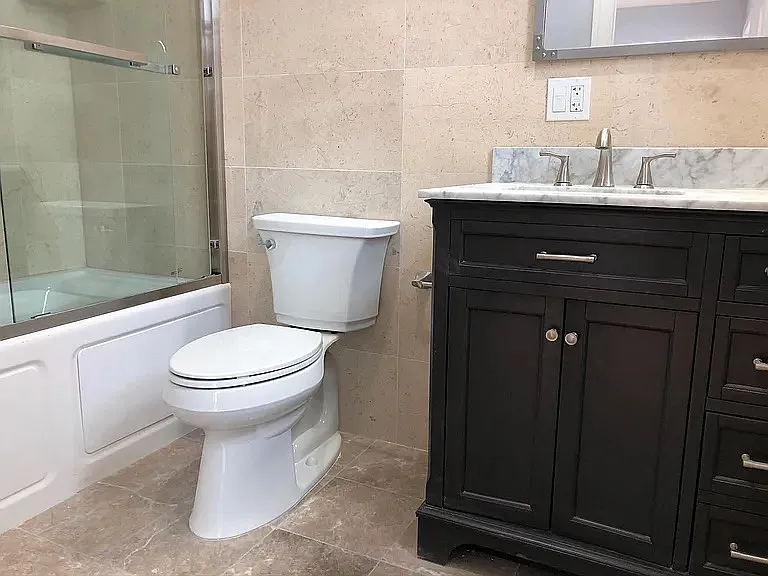 449 Mallory Ave #2 — Photo 6
