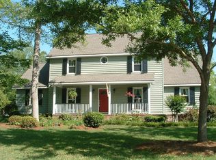 863 Law Ln, Mount Pleasant, SC 29464