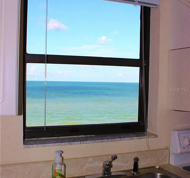 15316 Gulf Blvd #604 — Photo 11