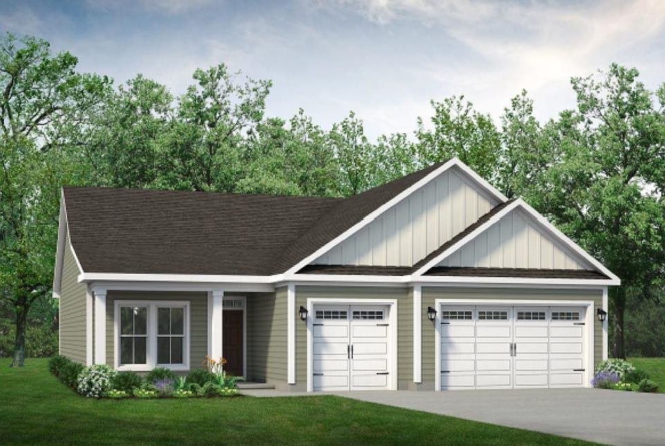 1st image of 898 Big Cedar Dr.