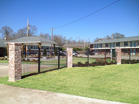 5th image of 994 S Kenilworth Pkwy #210