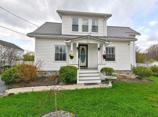 78 North St, Andover, MA 01810