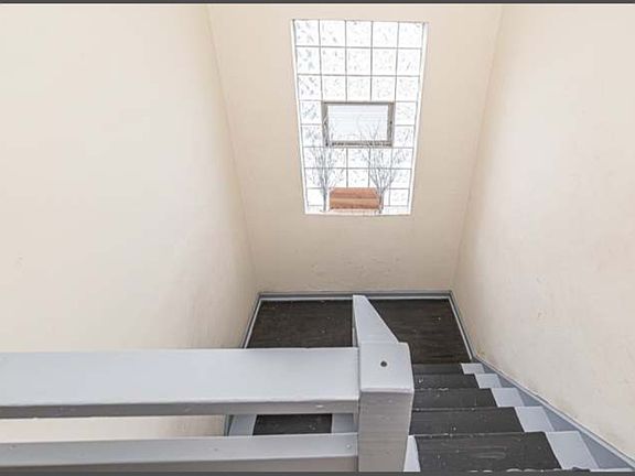 4th image of 4837 Conrad St APT 2B