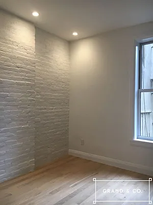 Rented by Grand & Co. | media 27