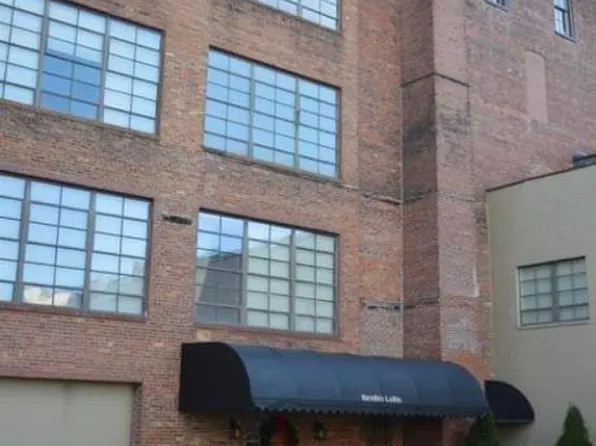 165 Virginia St, Mount Airy, NC 27030