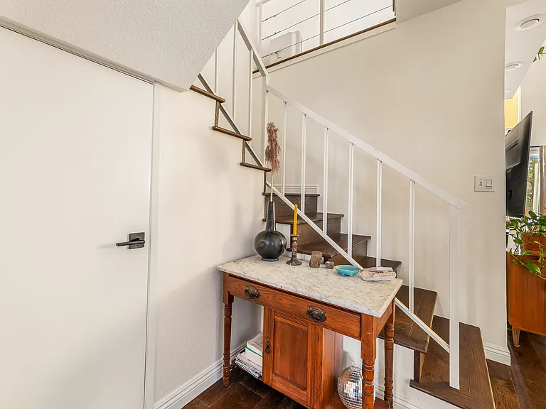 4660 Coldwater Canyon Ave #16 — Photo 16