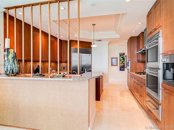 5th image of 10295 Collins Ave Unit 1509