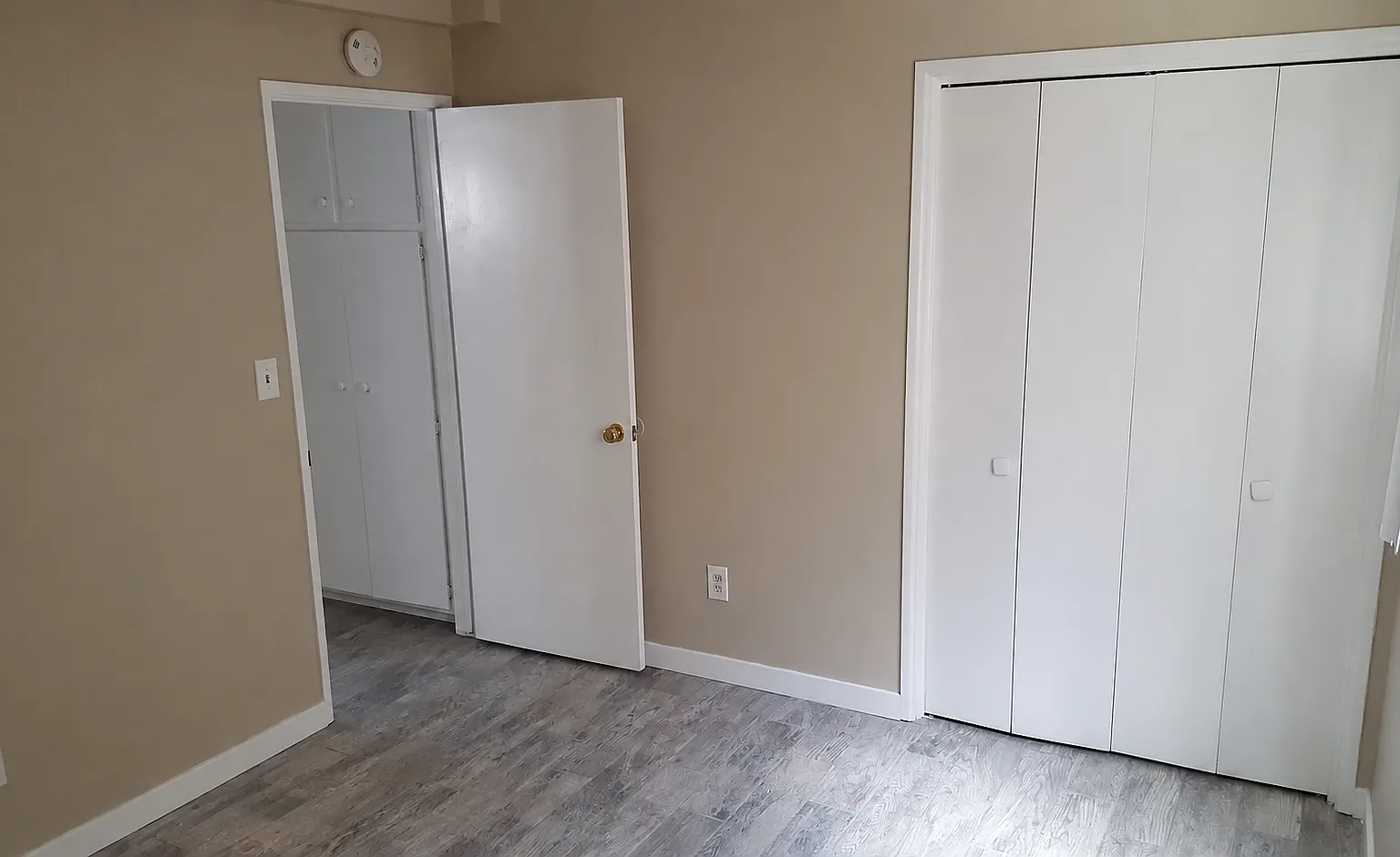 1 bed, $2,448 — Photo 4