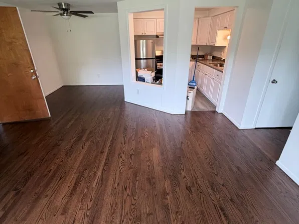 28727 Jefferson Ave APT A1, Saint Clair Shores, MI 48081