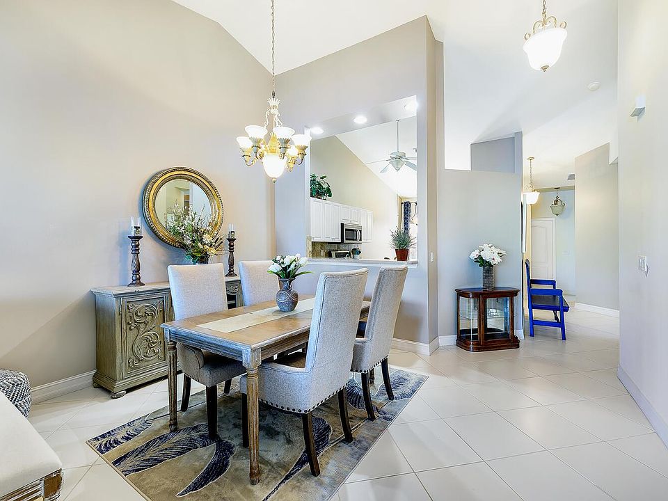 Dining room in between the kitchen and family room