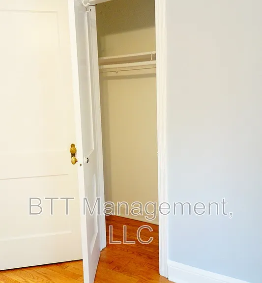 8210 Greenwood Ave #4 — Photo 36