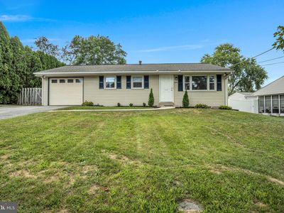 8190 Somerset St, Hummelstown, PA, 17036