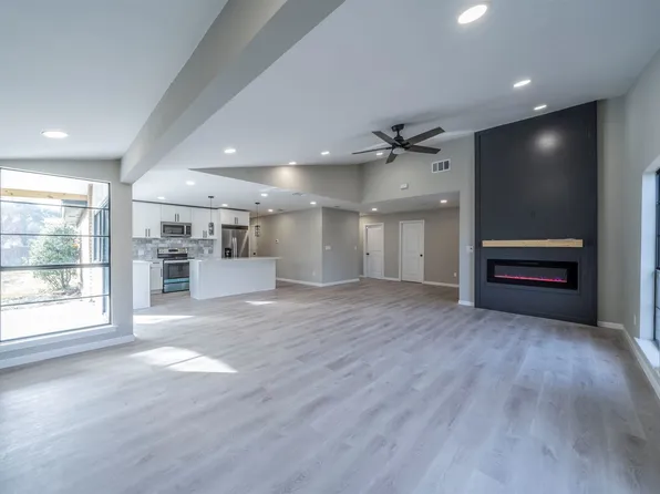 3130 Ridgemoor Dr, Garland, TX 75044