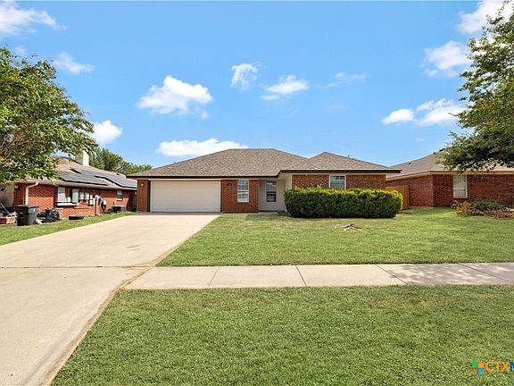 3rd image of 2108 Sandstone Dr