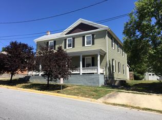 340 W King St, Strasburg, VA 22657