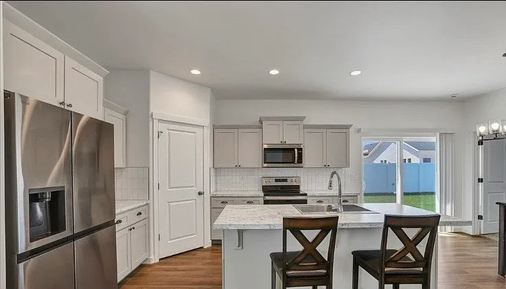 1275 Terra Ave — Photo 5