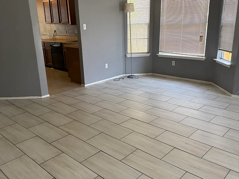 2323 Quail Place Dr — Photo 1