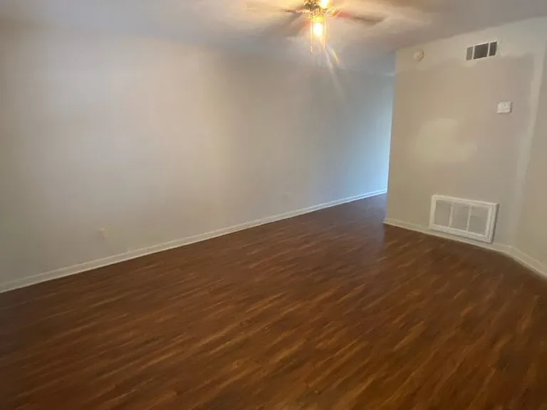 Feemster Lake Apartments — Photo 53