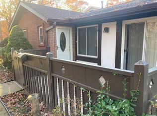 431 Birchwood Rd, Medford, NY 11763