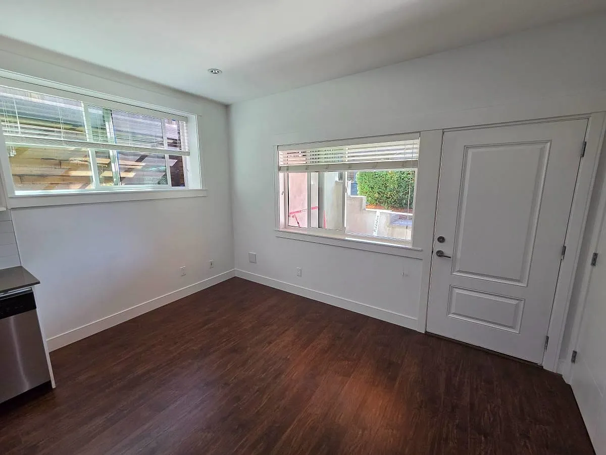 2 bed, 825 sqft, $1,800 — Photo 3