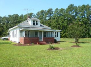 4686 Buckley Hall Rd, Cobbs Creek, VA 23035