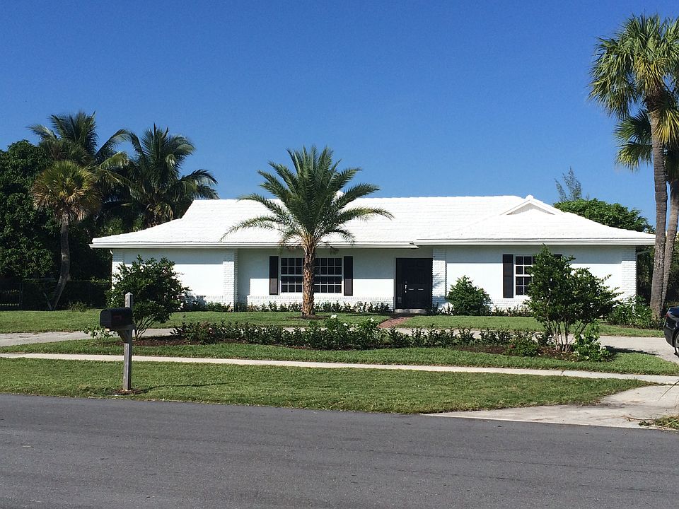 1st image of 11939 Lake Shore Pl