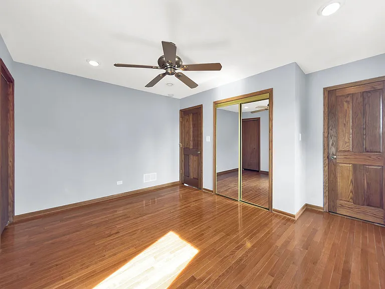 5845 S Sayre Ave — Photo 21