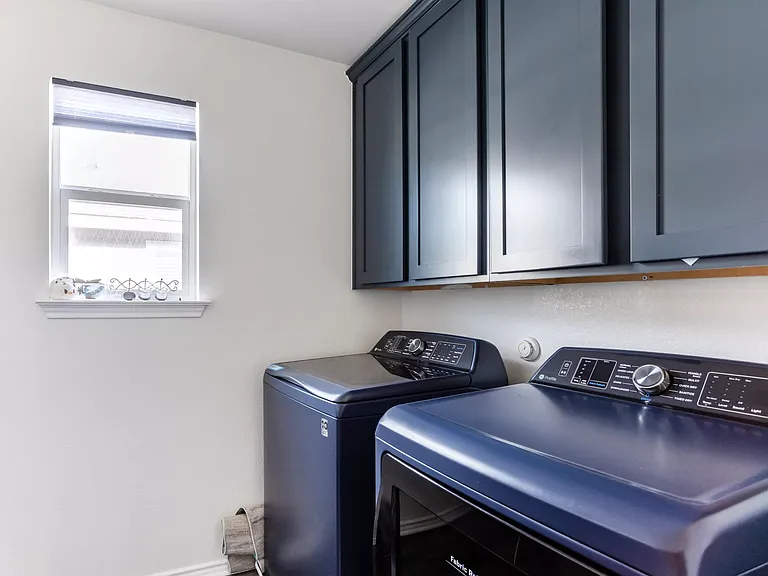 1133 Aronia Ln — Photo 24