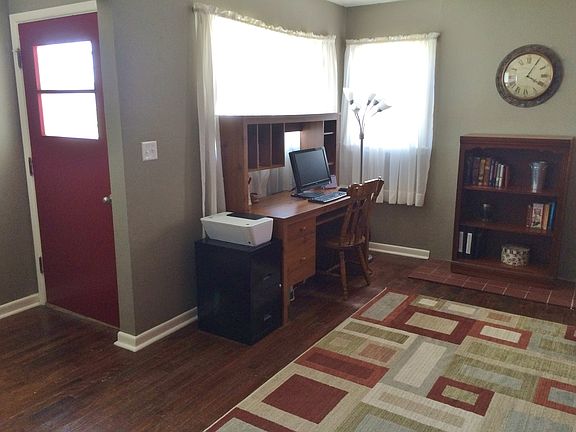 5th image of 1367 Solano Dr