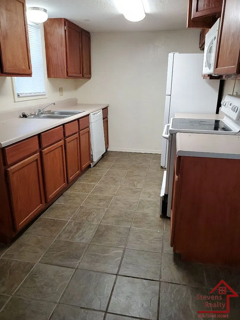 50% off first months rent! | Warm Cozy Classic Home — Photo 2