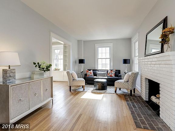 5th image of 8007 Park Ln