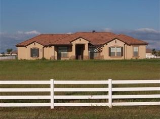 12801 Riding Trail Dr, Wilton, CA 95693