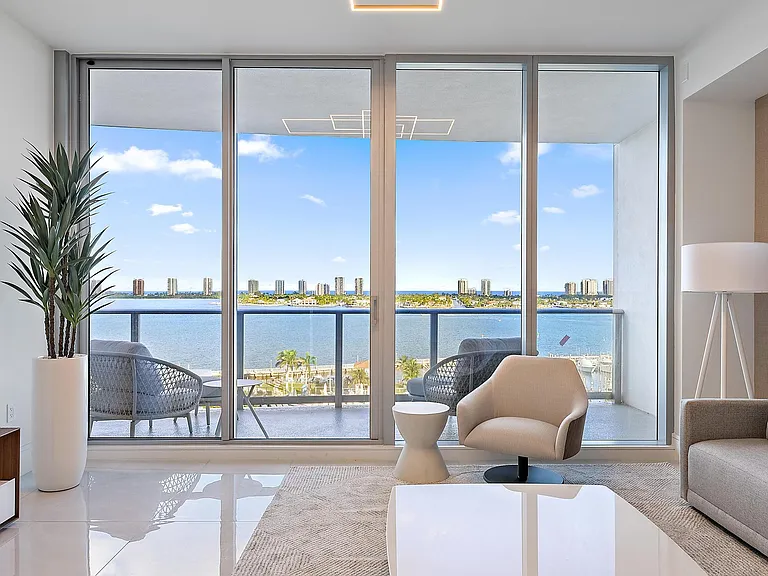 220 Lake Shore Dr #1008 — Photo 4