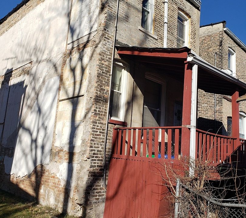 2nd image of 3409 W Fulton Blvd