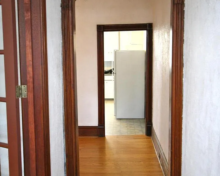 210 N Locust St — Photo 5