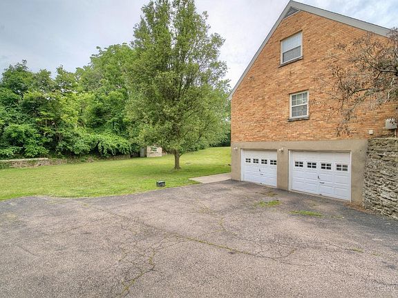 4th image of 4414 Schulte Dr