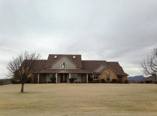 2 Quanah Mountain Rd, Lawton, OK 73507