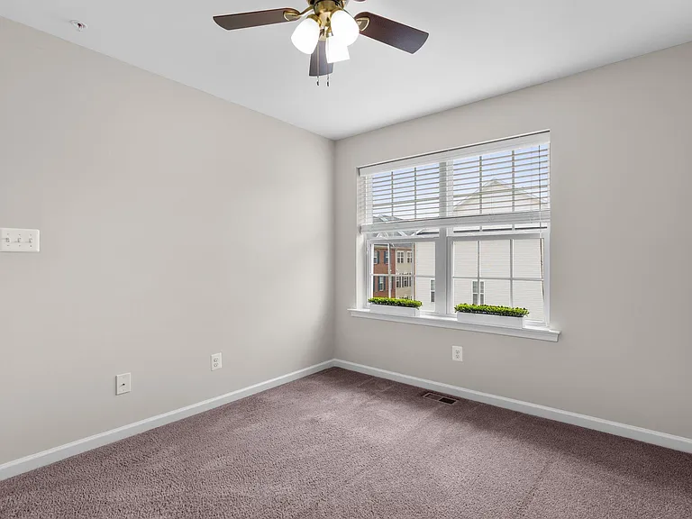 7720 Rearden Ct — Photo 36