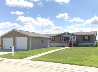 709 Aster Loop, Minot, ND 58701