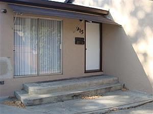 1st image of 915 S 11th St