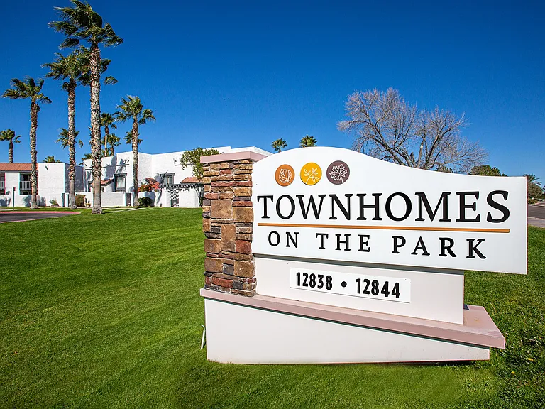 Townhomes on the Park Apartment Homes — Photo 44