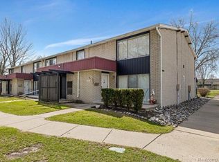 8299 Karam Blvd UNIT 1, Warren, MI 48093