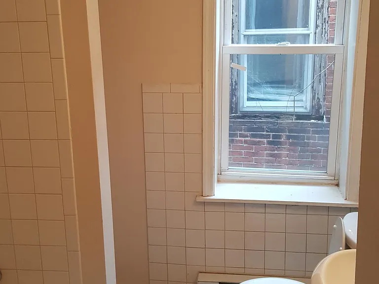 2319 Wharton St #2 — Photo 8