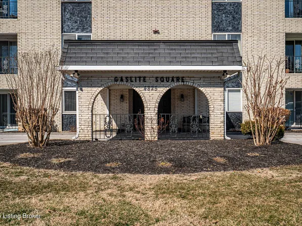 4825 Sherburn Ln Unit 101B, Saint Matthews, KY 40207