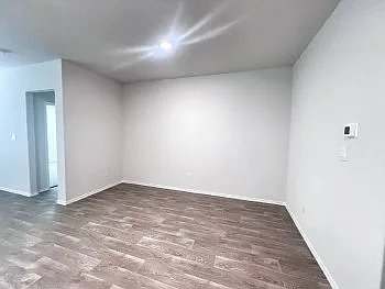 1644 Layne Loop — Photo 11