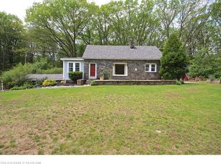 2 Strout Rd, Cape Elizabeth, ME 04107