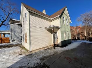 255 Cross St, Akron, OH